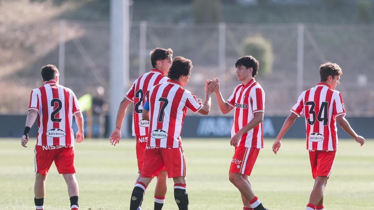 Gaspar, con Bruno, celebra el 0-1