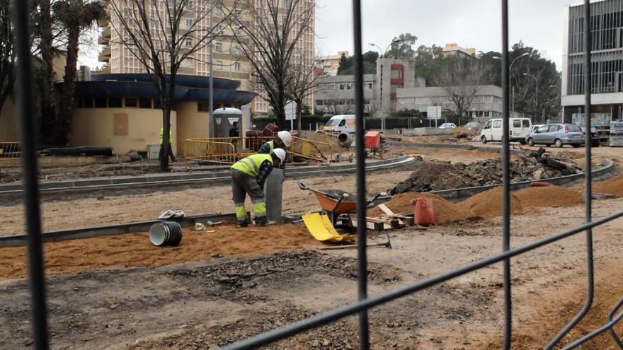 Les obres a la plaça del Sol de Figueres