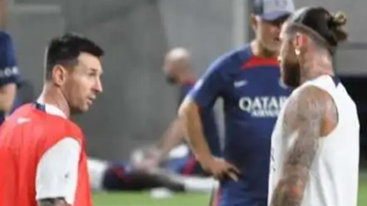 Messi y Ramos, encarados durante un entrenamiento del PSG