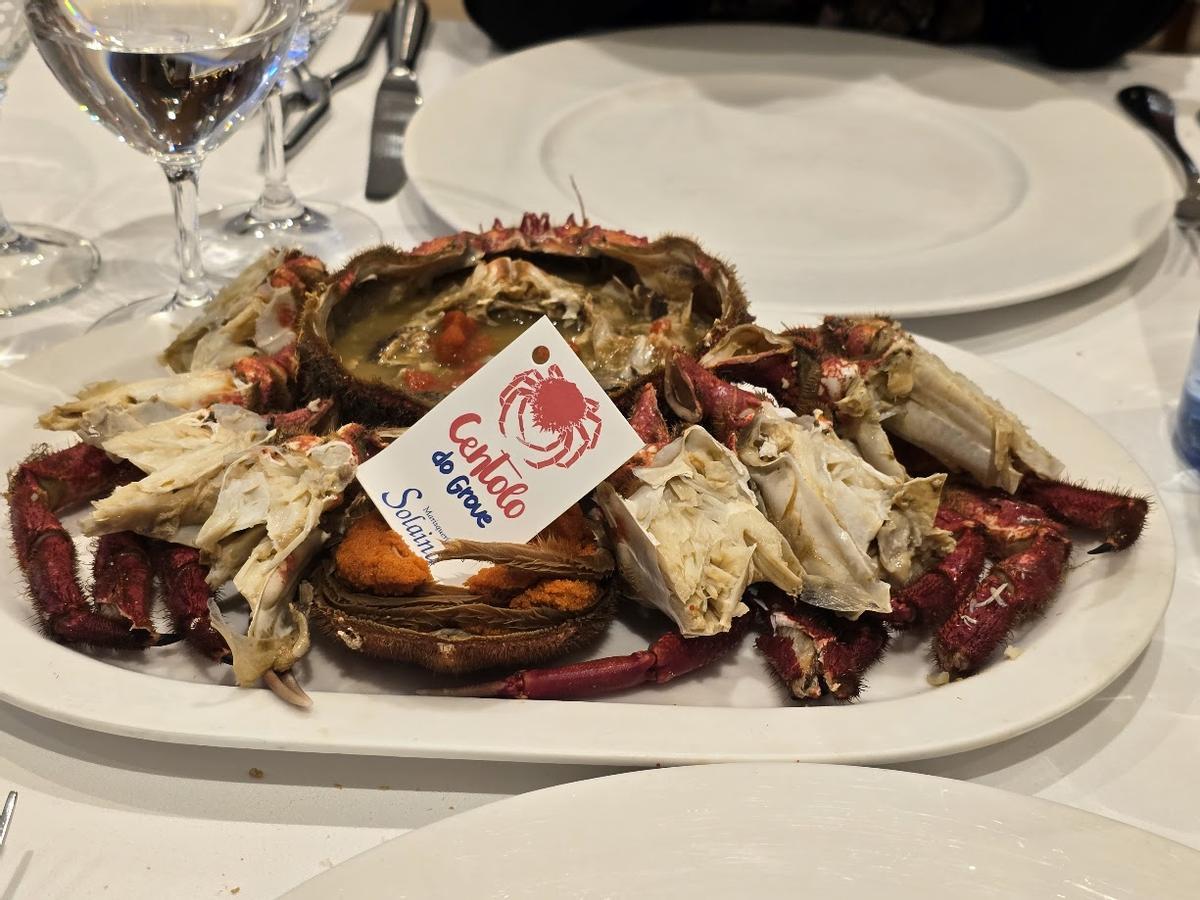 Centolo diferenciado con la marca "Centolo do Grove" en uno de los restaurantes de Marisquerías Solaina.