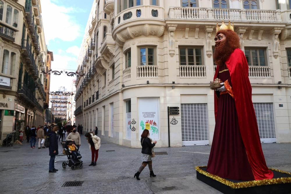 Reyes Magos gigantes en el Centro de Málaga