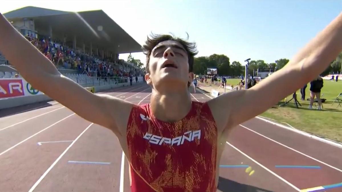 Pol Oriach celebrando la victoria en Tallin