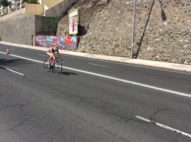 El triatlón se apodera de Las Palmas de Gran Canaria