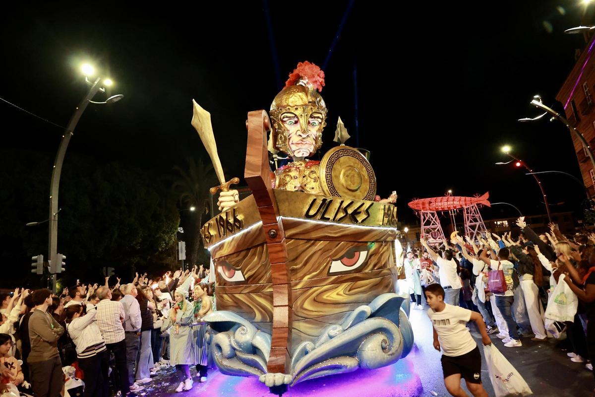 Carroza de Ulises en el gran desfile del Entierro de la Sardina del pasado año
