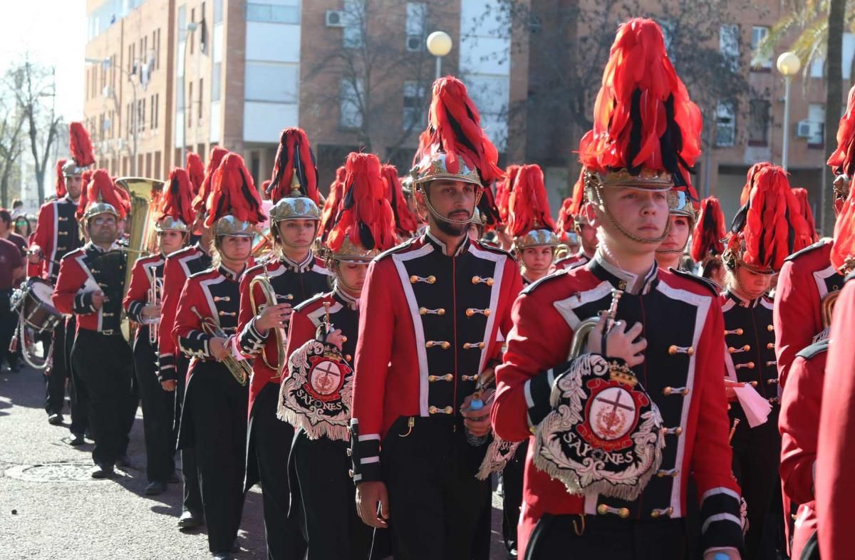 El fervor de Las Palmeras se ensalza con la hermandad de la Piedad