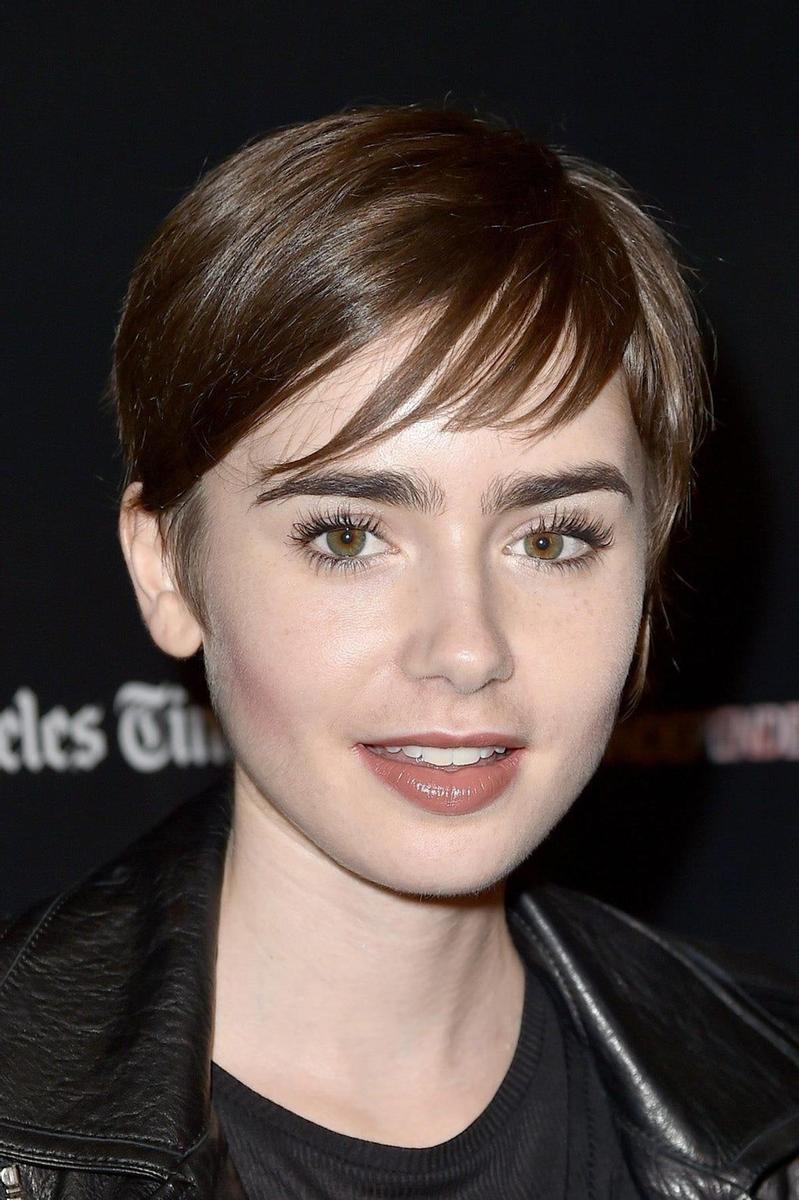 Lily Collins