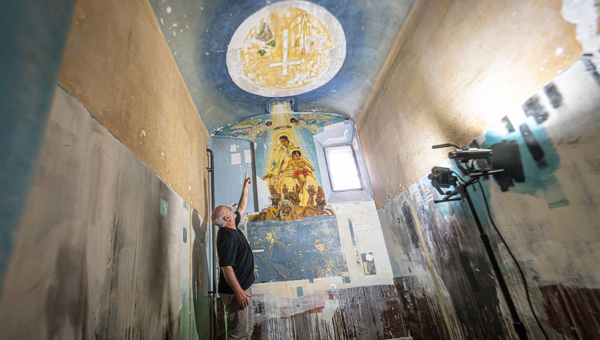 presentación de los resultados del proceso de conservación y restauración de las pinturas murales de la ‘Capilla Gitana’ en la prisión Modelo de Barcelona