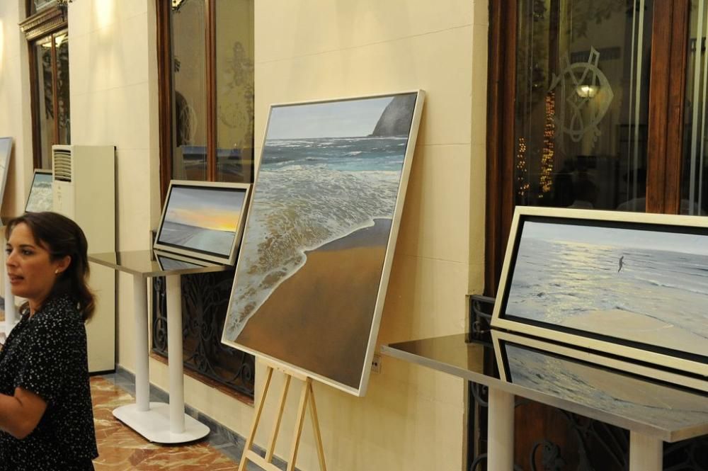 Exposición 'Aguas y mares' de Cristóbal Pérez