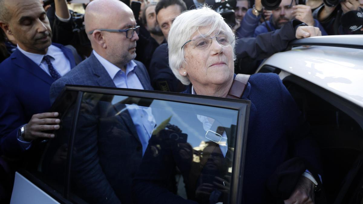 Clara Ponsatí, en el momento de ser detenida.