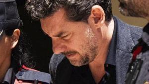 La defensa d’Andic emmarca en la teràpia el missatge de matar el pare