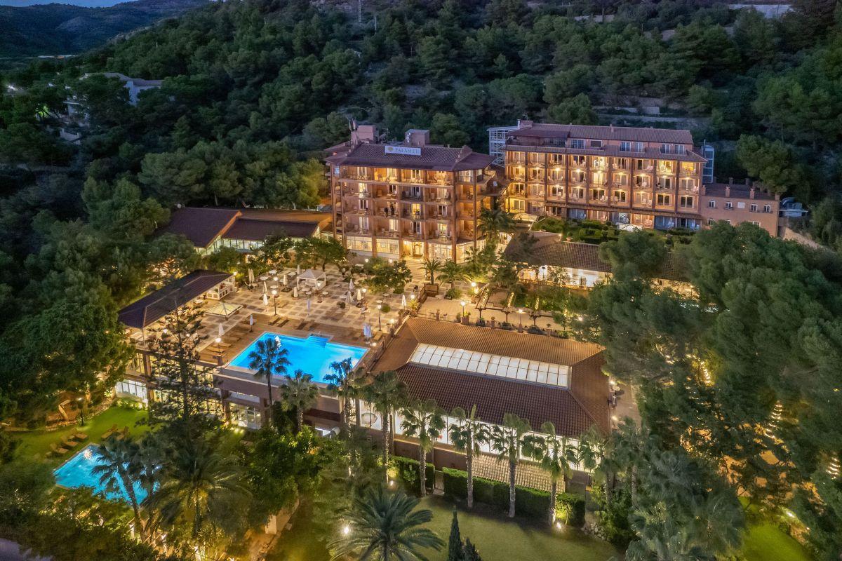 El Thalasso Hotel cuenta con 74 habitaciones, la mayoría con impresionantes vistas al Mediterráneo.