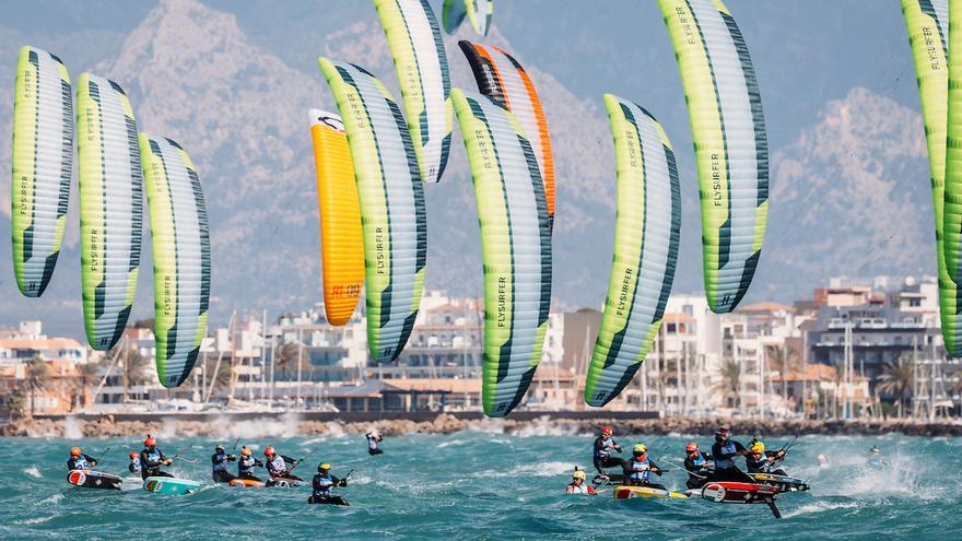 El viento y las olas ponen a prueba el arranque del 53 Trofeo Princesa Sofía Mallorca by Iberostar
