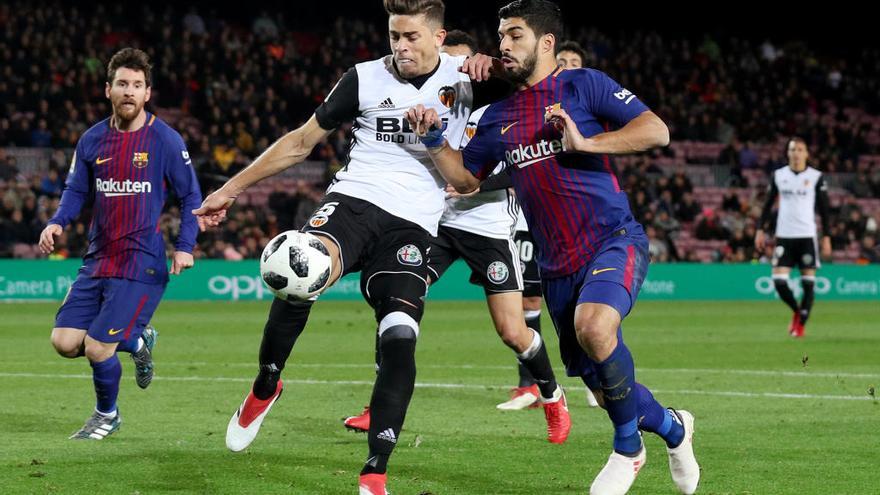 El Valencia CF ofrece ahora una segunda entrada a los socios para llenar Mestalla