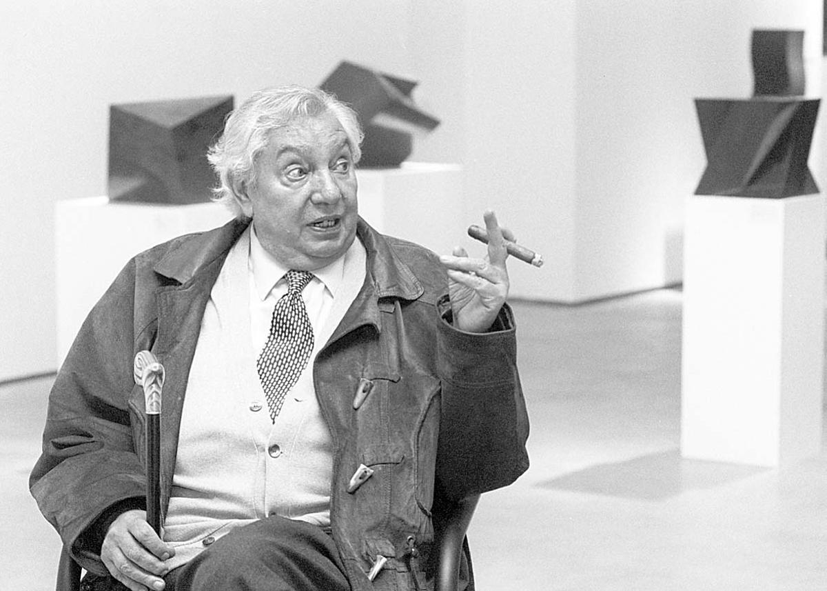 Amador Rodríguez, en el Centro Cultural Cajastur de Oviedo, pocos meses antes de su fallecimiento.