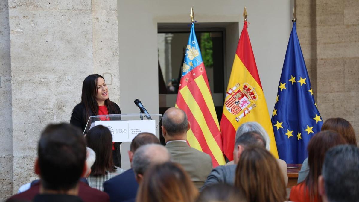 Lorena Silvent, en el acto con la ministra del viernes