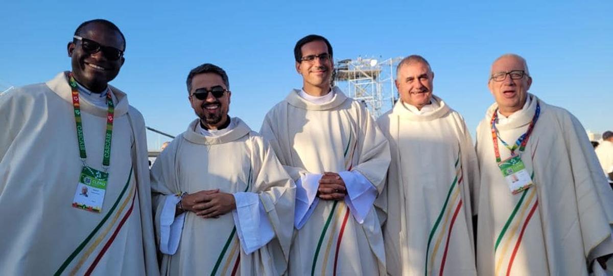 Varios sacerdotes de la Diócesis en la JMJ