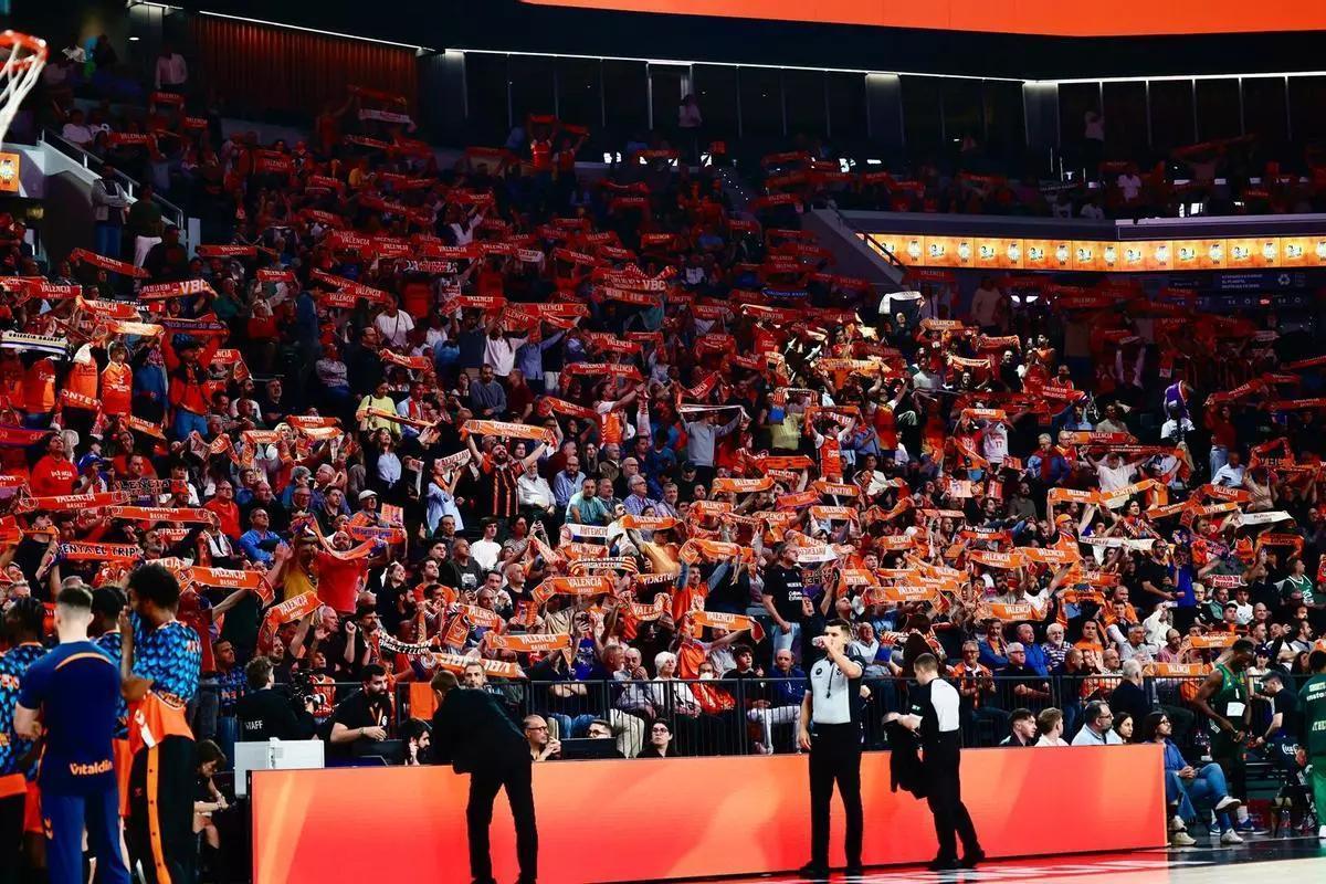 Animación del Valencia basket contra el Panathinaikos