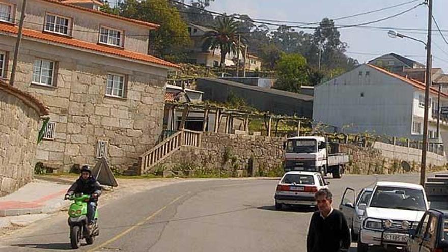 Carretera de Dena a Meaño