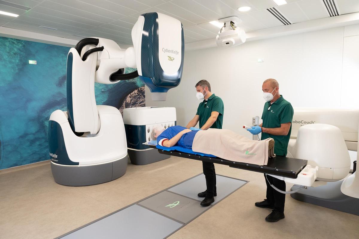 Una nueva tecnología que permite realizar tratamientos de SRS y SABR/SBRT para tumores malignos