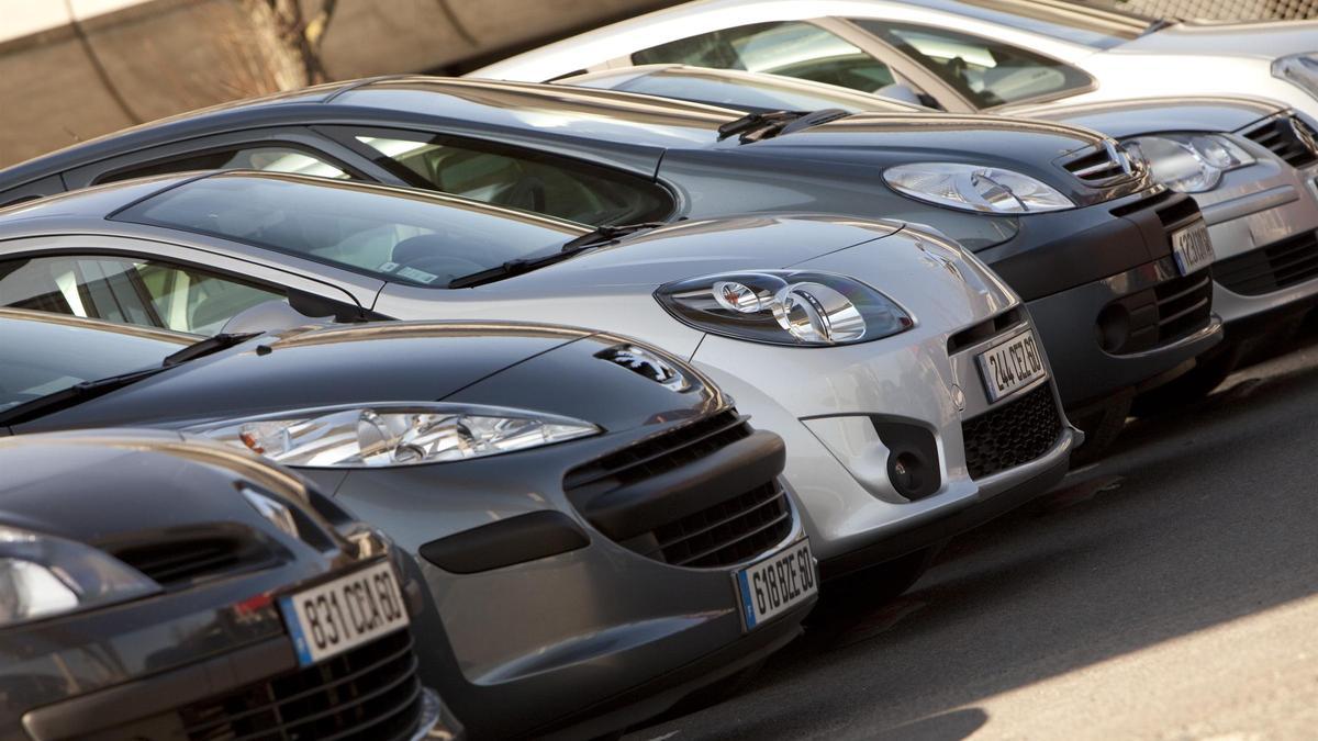 La venta de vehículos de ocasión cayó un 14,2% en Canarias en 2020