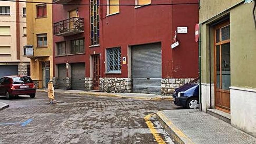 El carrer Solana, que confina amb el carrer Major, on es farà la botiga