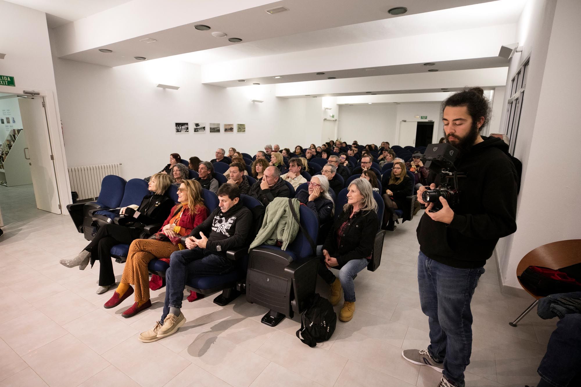 Homenaje a los artistas de la fiesta en Ibiza