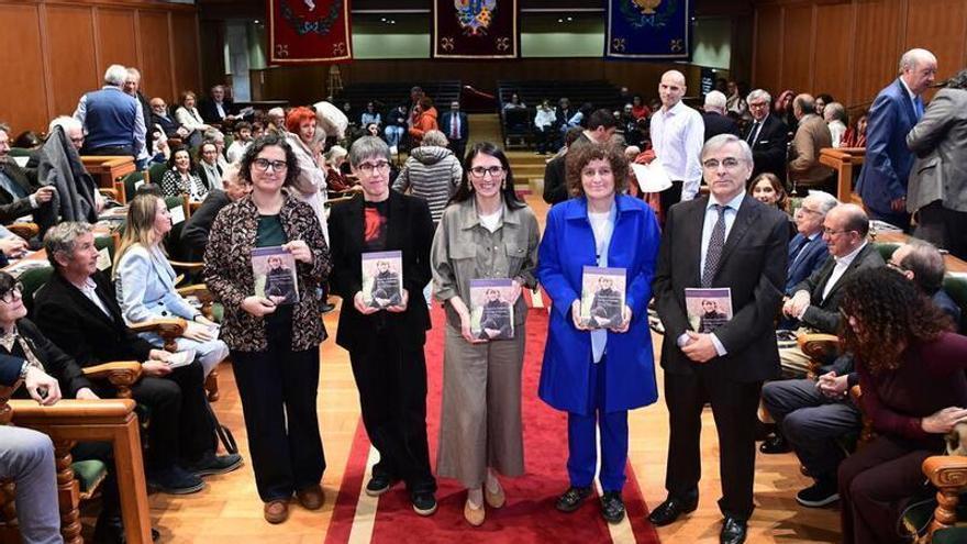 A USC reivindica o legado feminista e literario de Begoña Caamaño