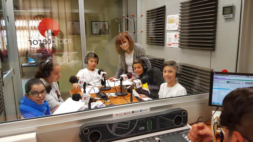 Radio Teror realiza un maratón radiofónico de 25 horas - La Provincia