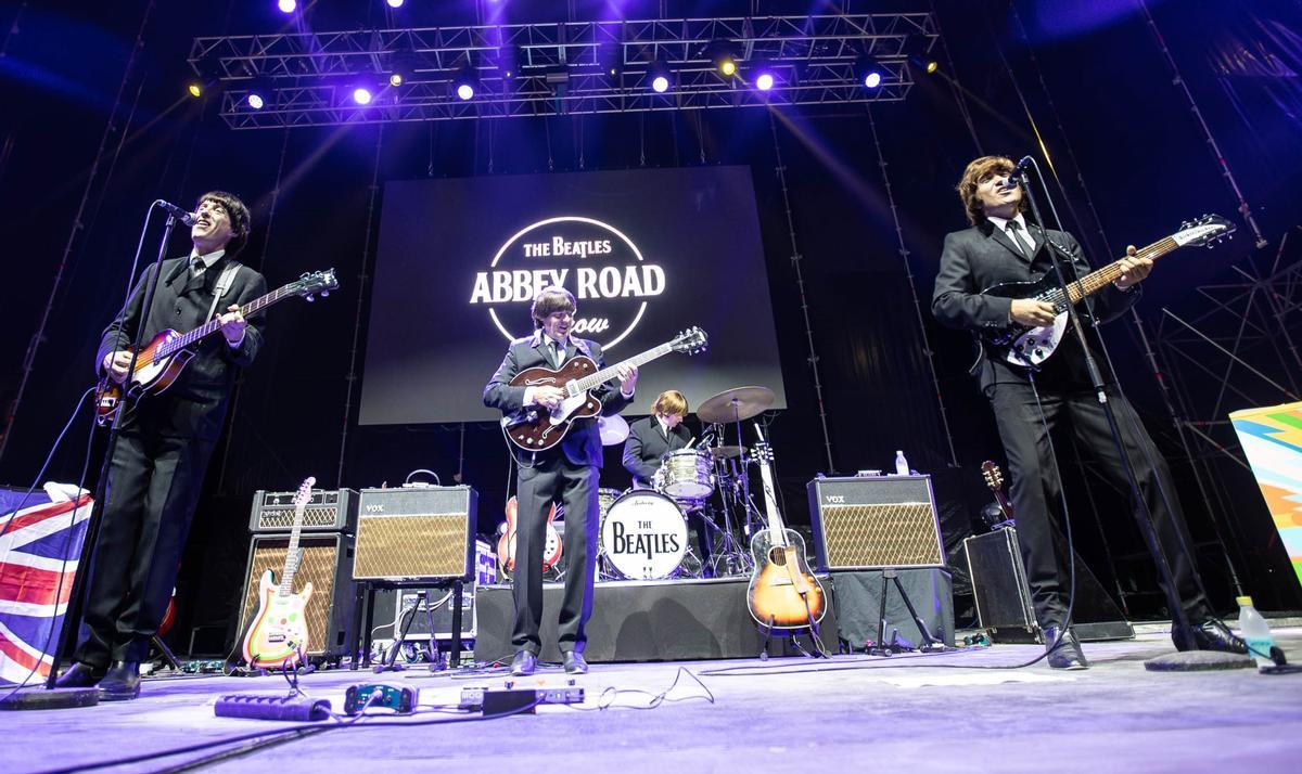 Un momento del espectáculo de Abbey Road