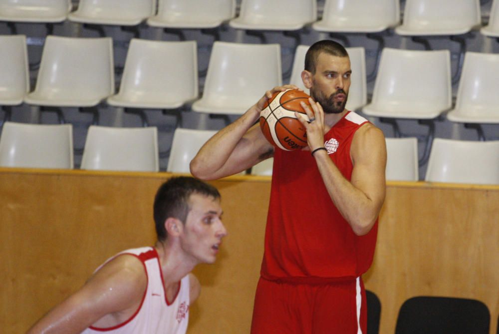 Entrenament del Bàsquet Girona a Fontajau