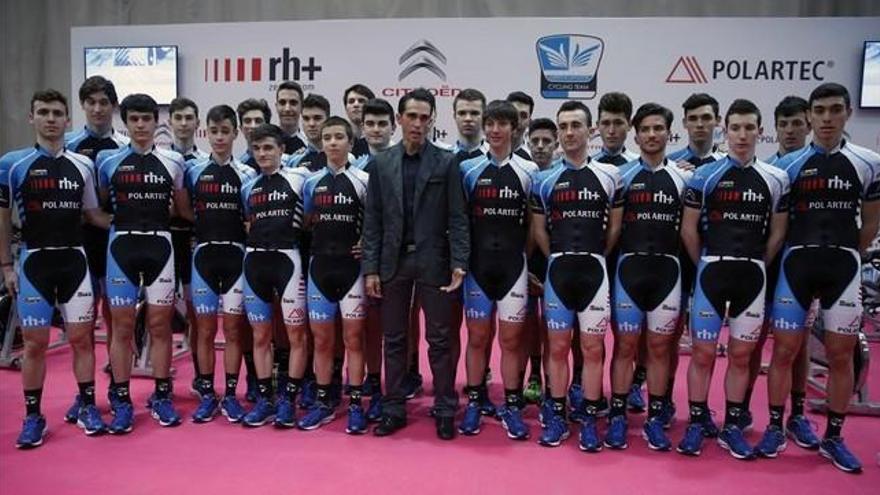 Contador quiere crear su propio equipo para seguir en el 2017