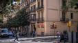 Inquietud veïnal per un local de Gràcia buit fa 13 anys que va estar ocupat: «No el llogaré si no em paguen 13.000 euros»