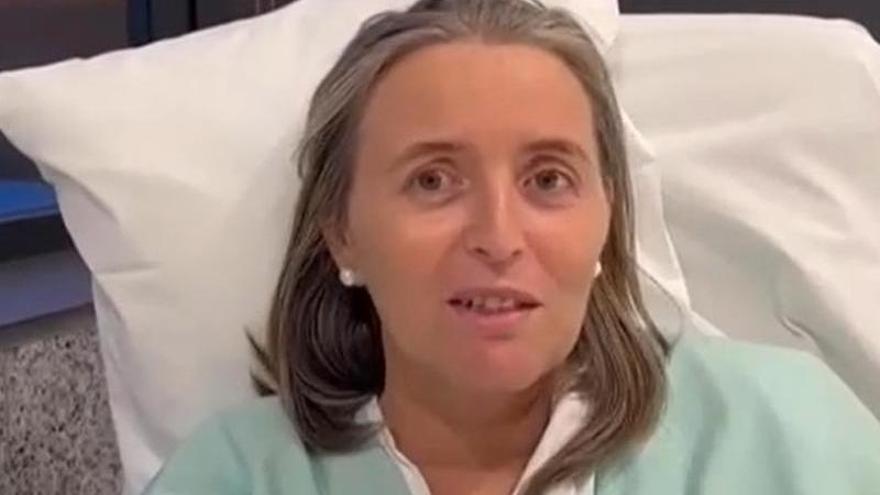 Candelas Varela, recuperándose de la malaria en la Clínica de Navarra, en Madrid.