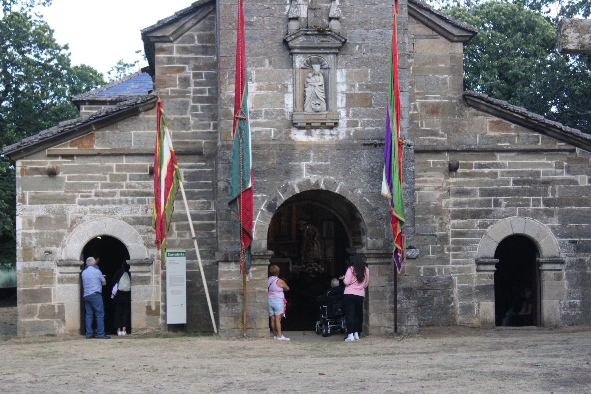 GALERÍA | La ofrenda de Sanabria a la Virgen de la Alcobilla