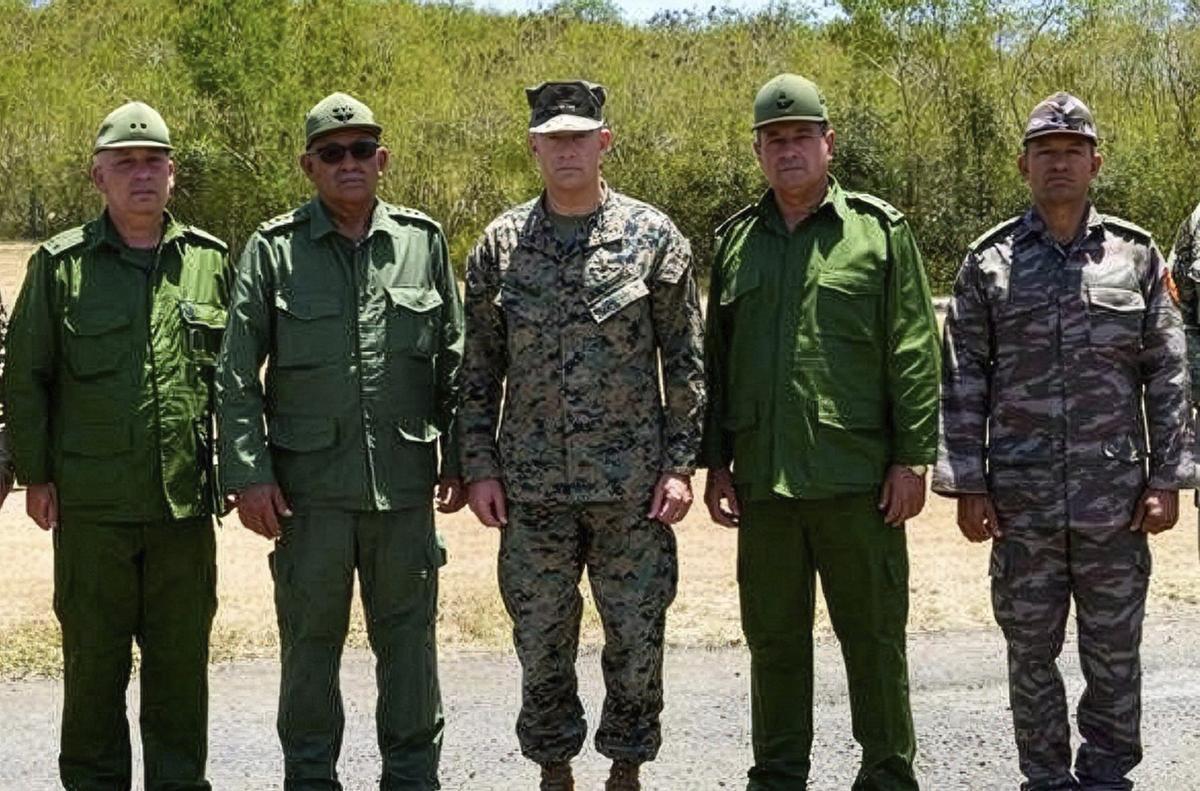 Alts comandaments militars dels EUA i Cuba es troben a Guantánamo