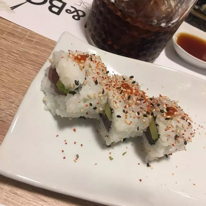 El restaurante donde puedes comer sushi y dejar tu obra de arte está en Gran Canaria