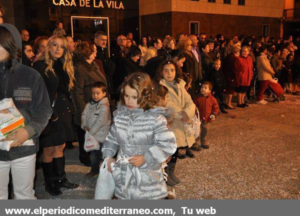 GALERÍA  El color marca la jornada final de la fira d’Onda