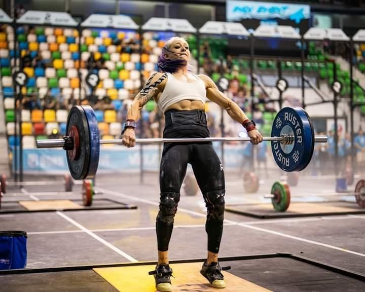 Silvia, músculos que son vida: la historia de una ovetense que triunfa en el crossfit