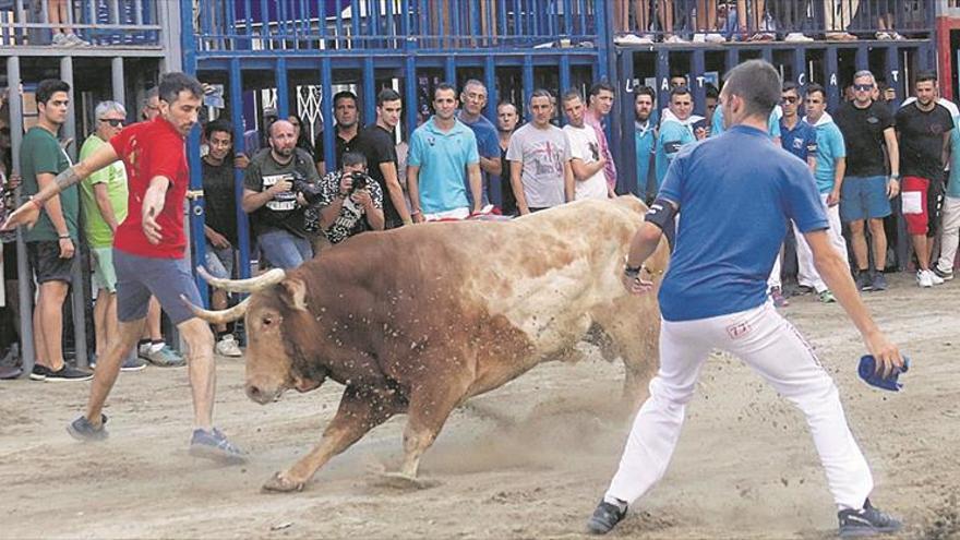 Los festejos taurinos de Burriana acaban con un cuarto corneado con pronóstico reservado