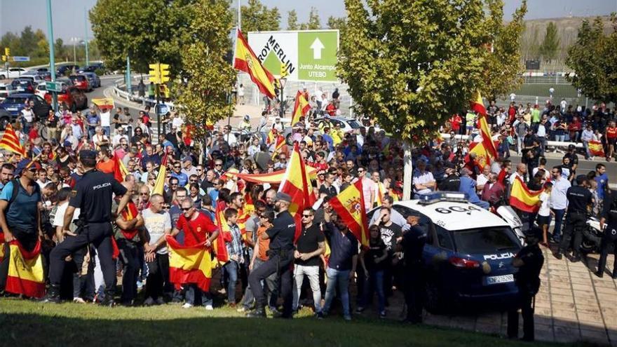 ZeC pide al PP que cese a dos cargos por asistir a la concentración del domingo