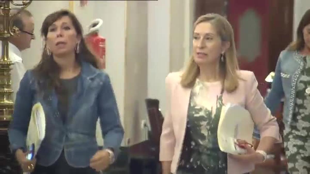 ’Este es un órgano constitucional, la Mesa no permite y no admite las presiones’, ha dicho Ana Pastor.