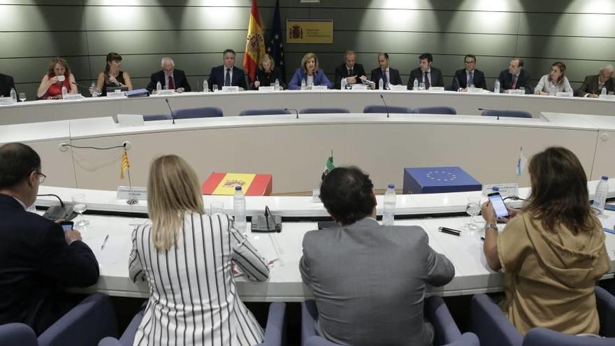 Las comunidades y el Gobierno central se reunieron ayer en la Conferencia Sectorial de Inmigración.