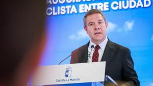 El presidente de Castilla-La Mancha, Emiliano García-Page, inaugura, en Miguelturra (Ciudad Real), la conexión peatonal y ciclista que une esta localidad con la capital ciudadrealeña.