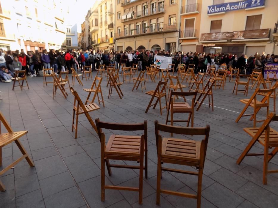 Acte institucional contra la violència masclista a Manresa