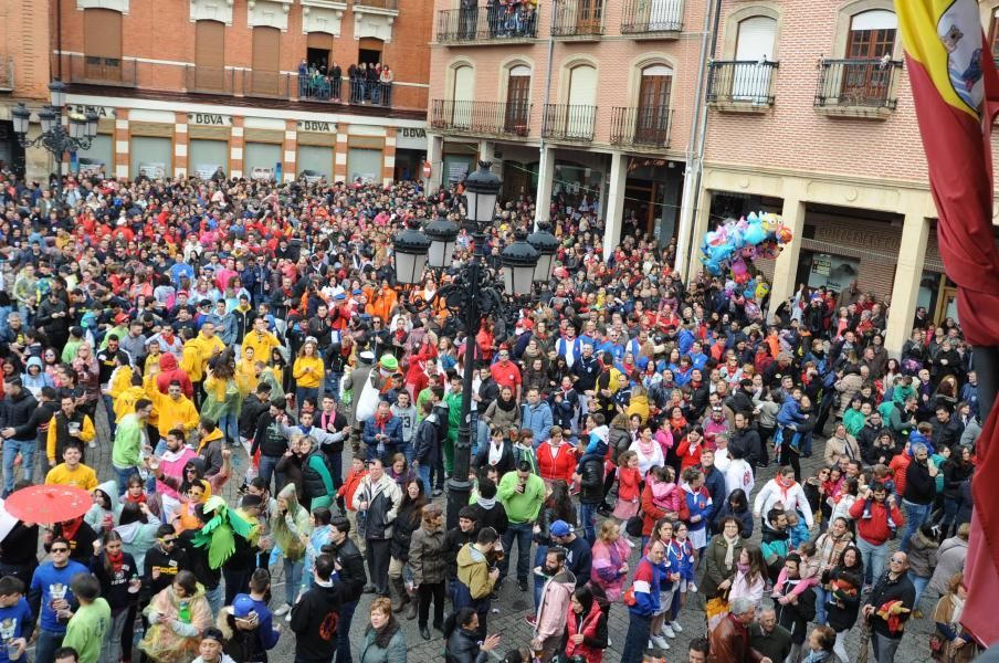 La lluvia no restó ambiente a la petición del Toro