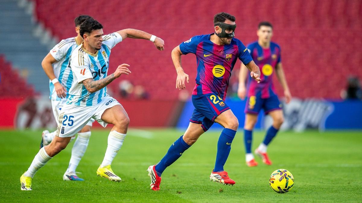 Eric conduce un avance del Barça tras superar a Javi López.