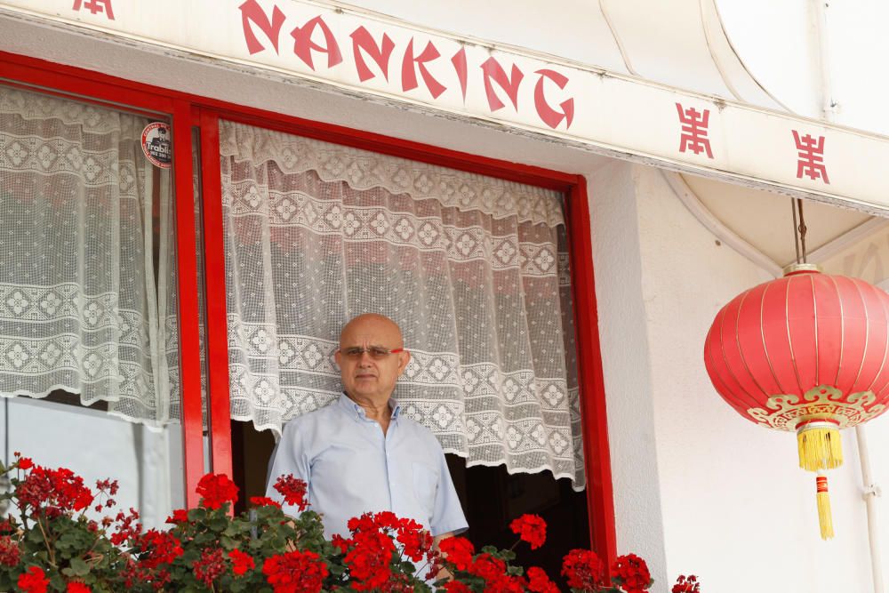 El popular restaurante chino de la Marina cierra por jubilación de sus propietarios.