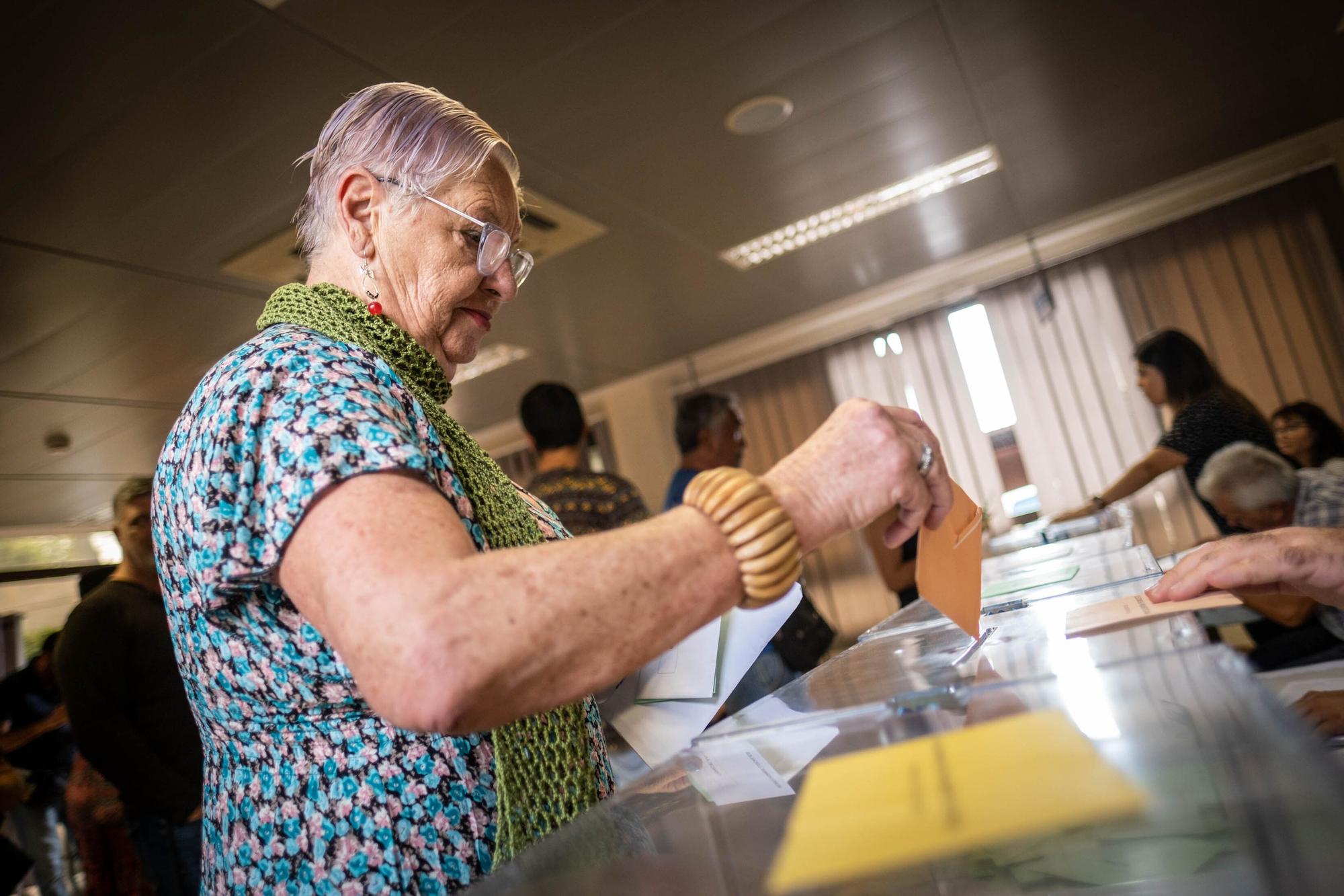 Jornada electora en Santa Cruz de Tenerife