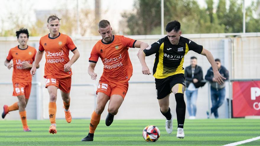 El trabajo y la insistencia del Roda no le da para puntuar en el campo del Atzeneta (2-1)