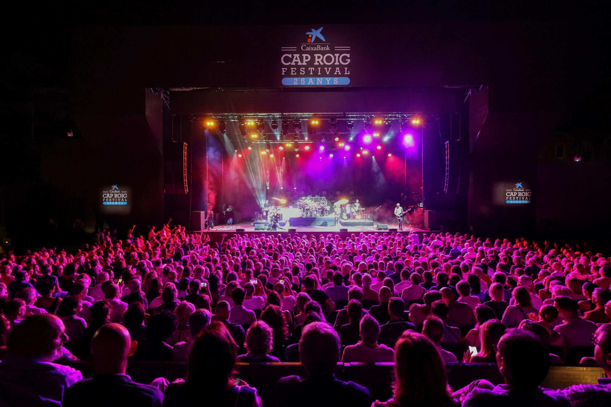 imatges de Simple Minds al Cap Roig